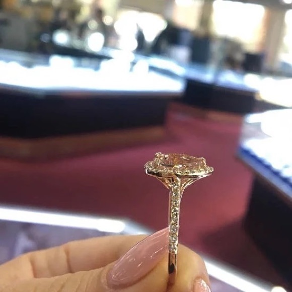 Teardrop Ring - Picture 2 of 2